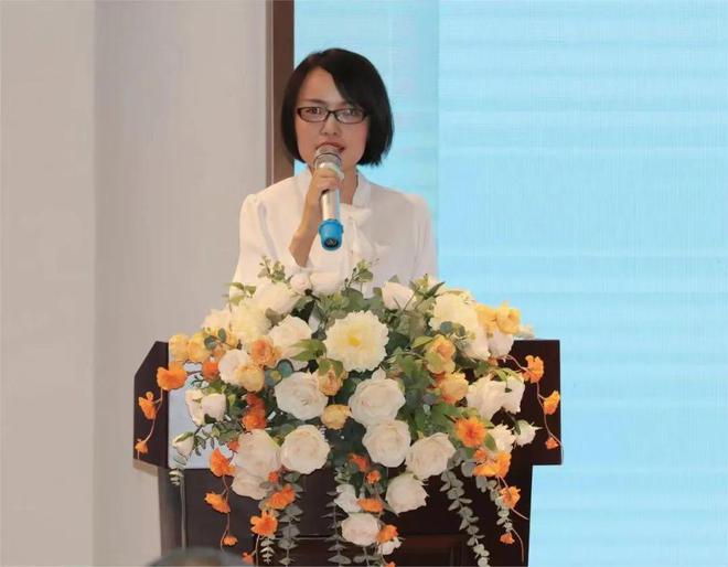 天博·综合体育师者如光 文清清：情润幼苗正心育德(图1)