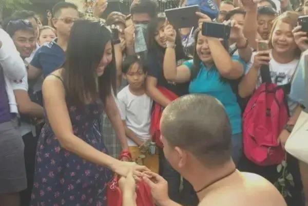 天博·综合体育在菲律宾女孩很仰慕中国男人几千块就可以娶回家(图16)