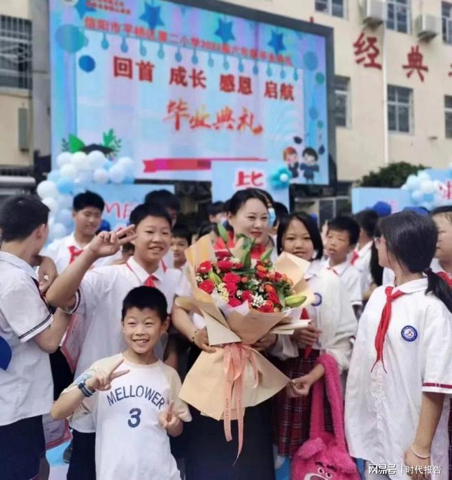 天博·综合体育栉风沐雨勤耕耘 师以匠心育新苗——信阳市平桥区第二小学教师王艳(图2)
