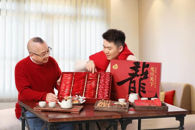天博·综合体育年轻人接棒办年货车厘子保健品样样不少唯品会数据亮了(图5)